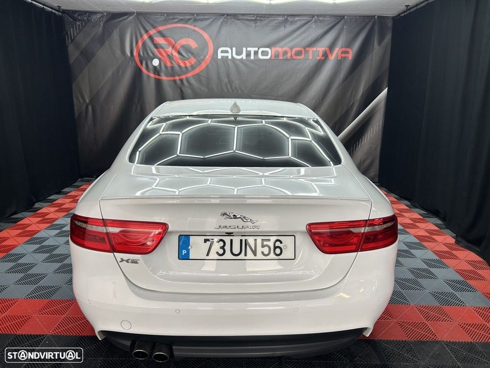 Jaguar XE 2.0 D R-Sport Aut. - 5