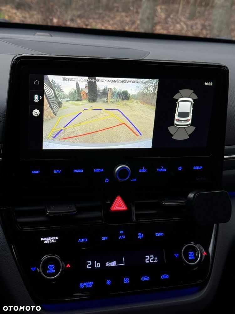 Hyundai IONIQ 1.6 GDI Premium - 23