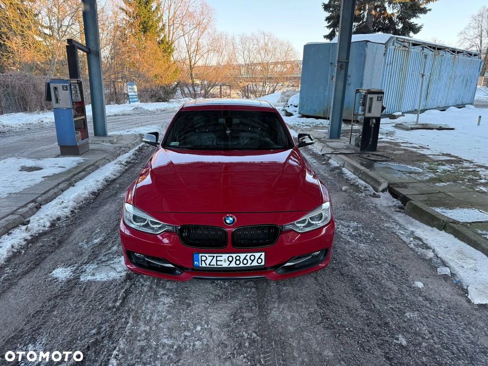 BMW Seria 3 335i Sport Line - 16