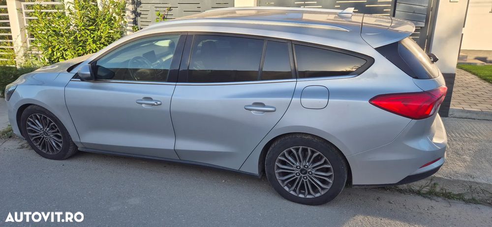 Ford Focus 1.5 EcoBlue Titanium - 11