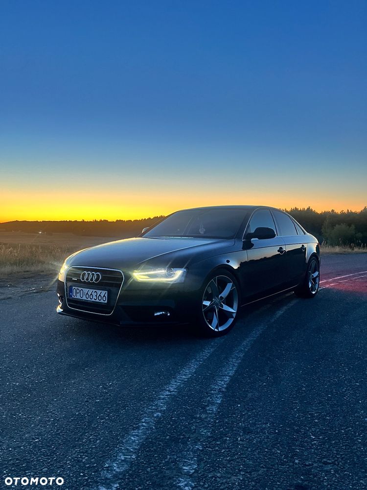 Audi A4 - 1
