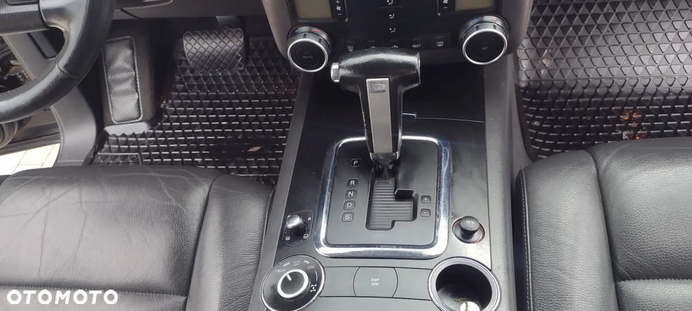 Volkswagen Touareg 3.0 V6 TDI DPF Automatik - 14