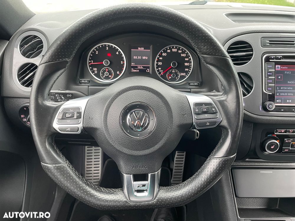 Volkswagen Tiguan - 33