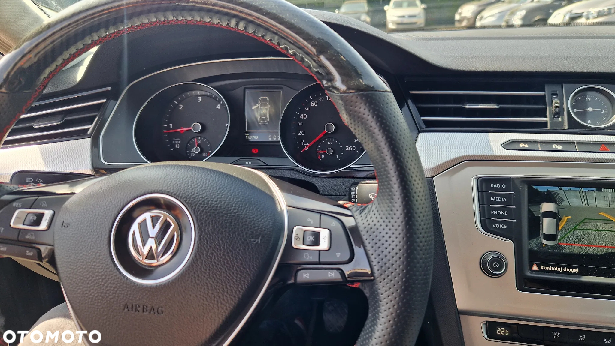 Volkswagen Passat 2.0 TDI BMT Comfortline - 16