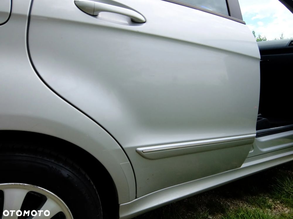 Mercedes-Benz Klasa A 180 CDI Elegance - 33