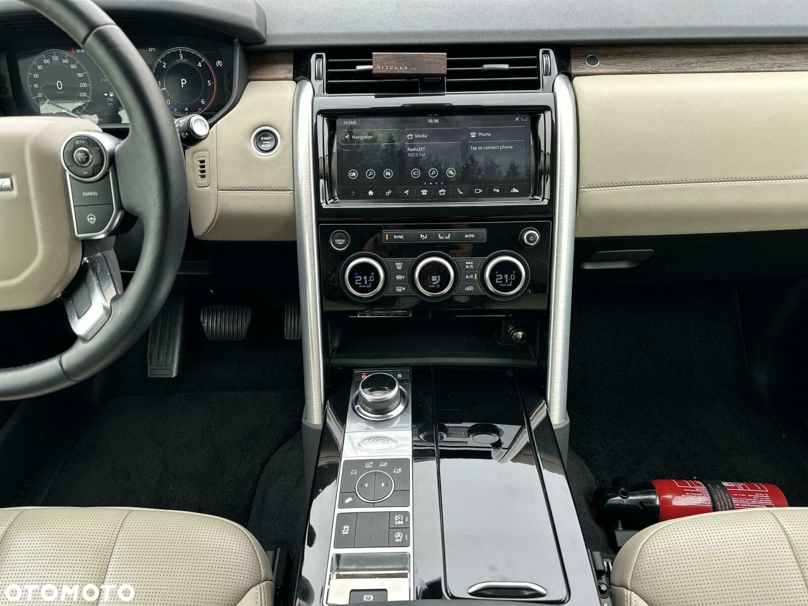 Land Rover Discovery - 19