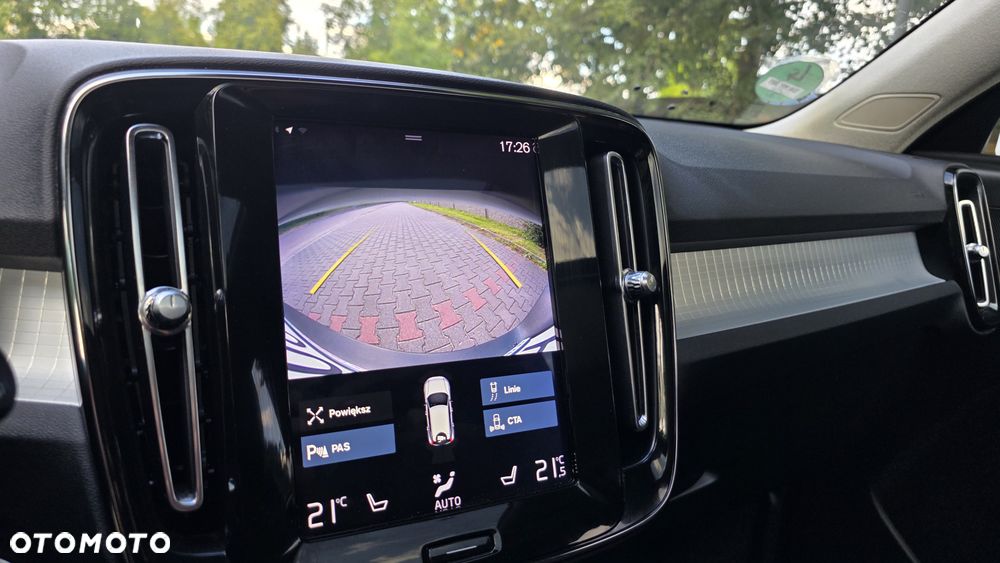 Volvo XC 40 D3 Geartronic Momentum Pro - 13