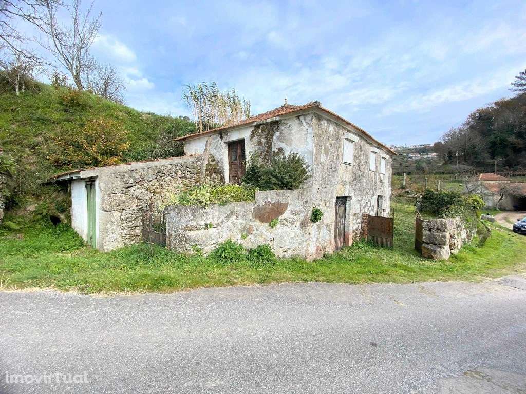 Casa de campo para restauro - Grande imagem: 2/19