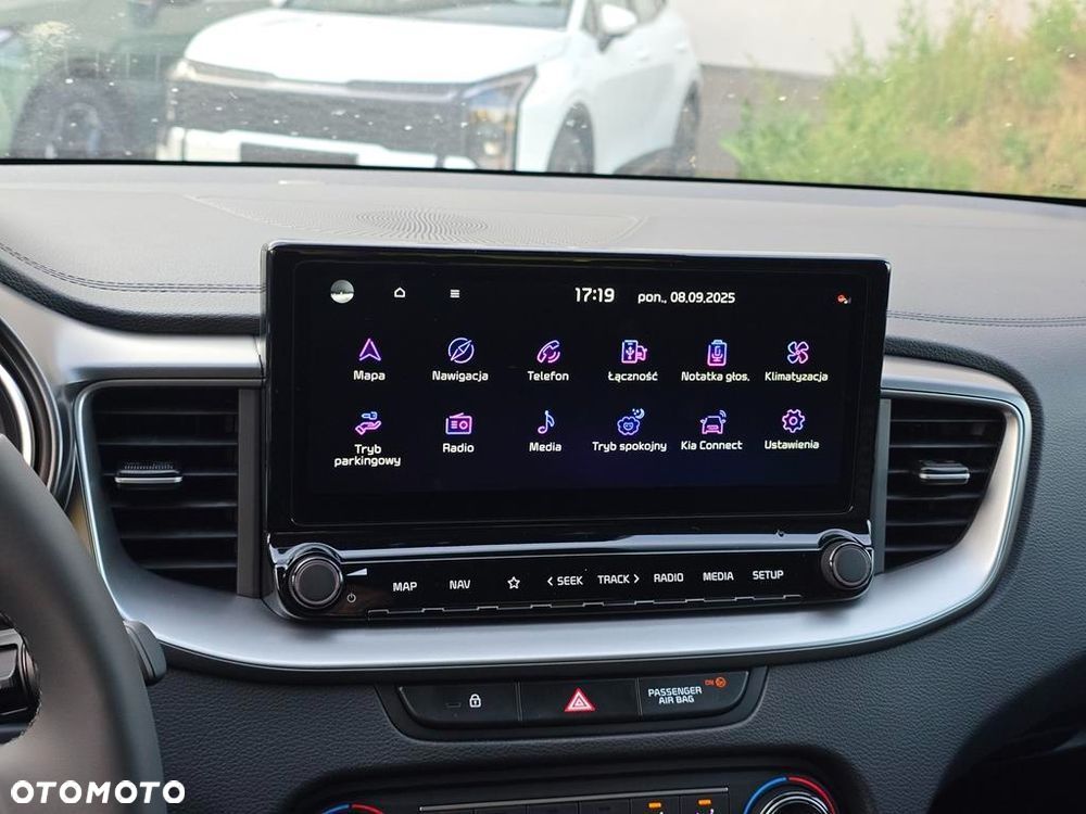 Kia XCeed 1.6 T-GDI M DCT - 17