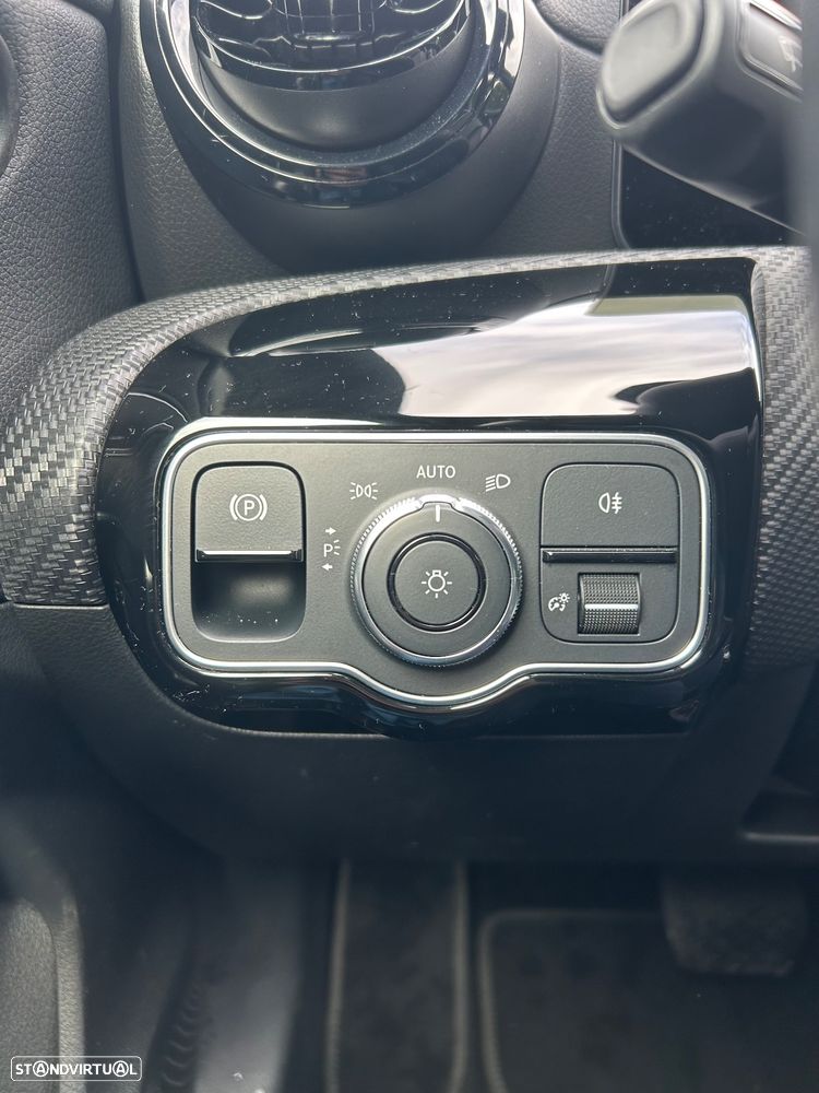 Mercedes-Benz A 200 Progressive Aut. - 25