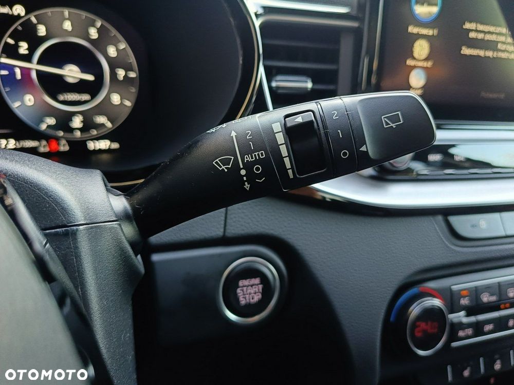 Kia Ceed - 27