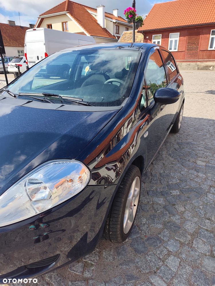 Fiat Grande Punto - 9