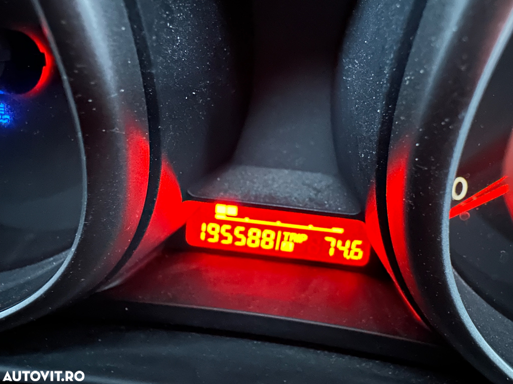 Mazda 3 1.6i TX - 31