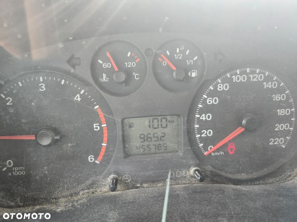 Ford Transit - 13