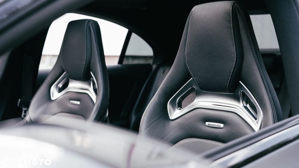 Mercedes-Benz CLA - 28
