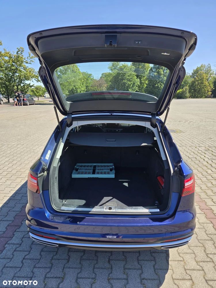 Audi A4 Avant - 9