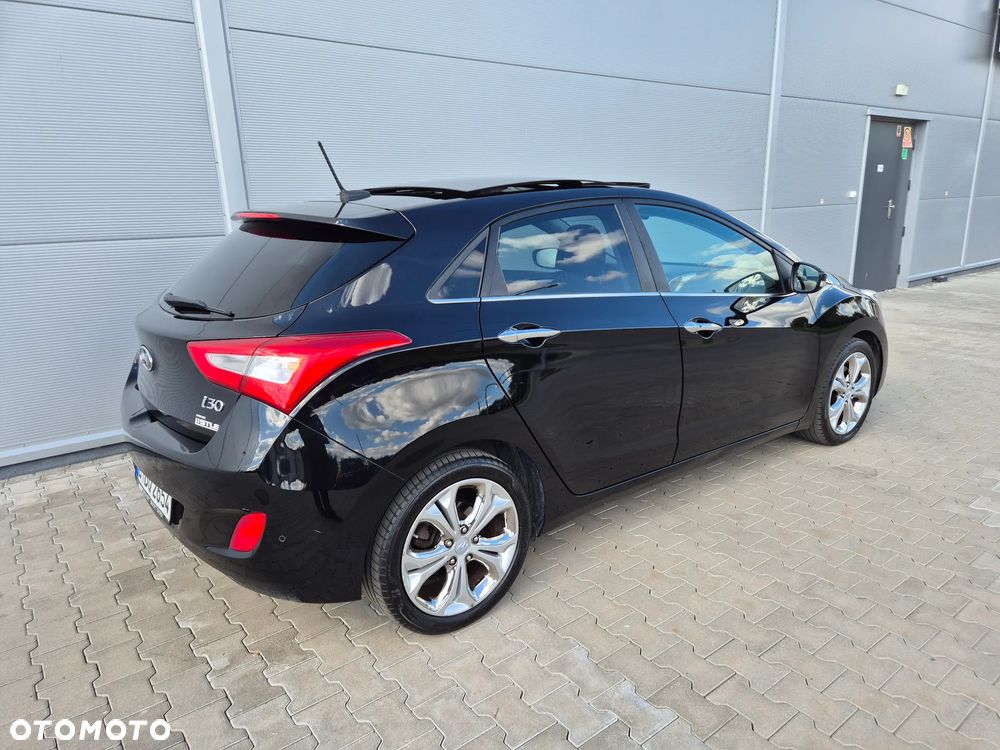 Hyundai i30 blue 1.6 GDI YES Gold - 6