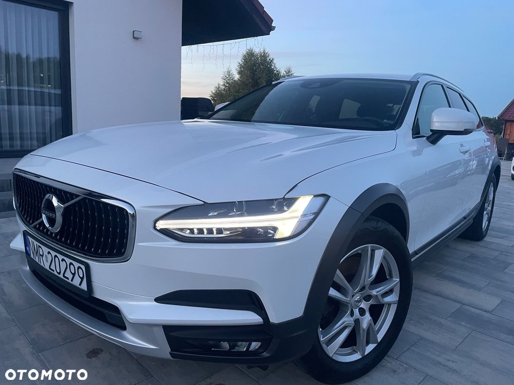 Volvo V90 Cross Country D5 AWD Geartronic Pro - 22