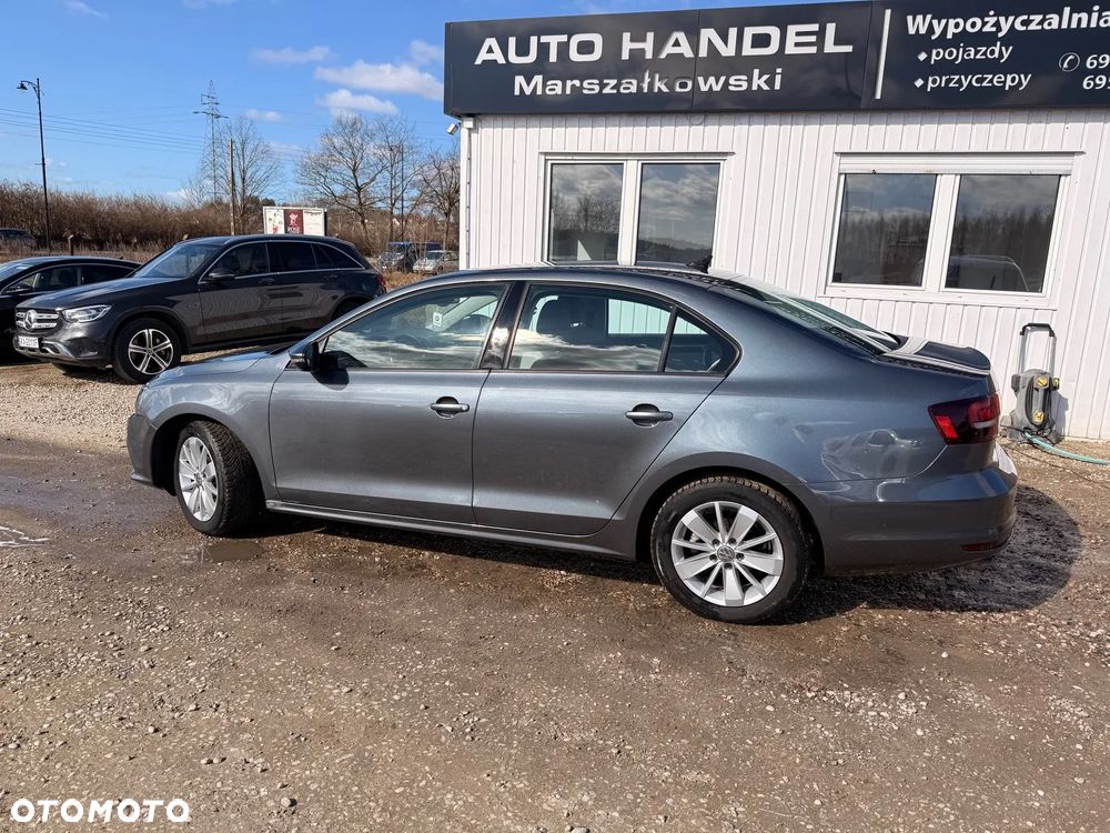 Volkswagen Jetta 2.0 TDI DPF BMT Comfortline - 5
