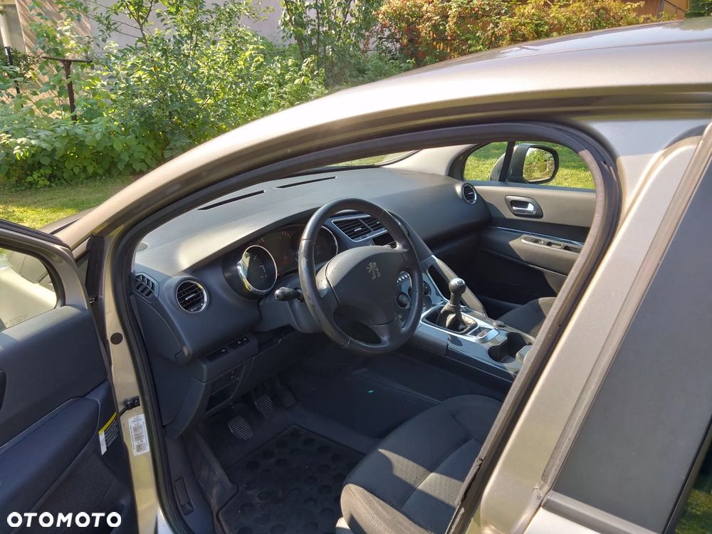 Peugeot 3008 1.6 Trendy - 6