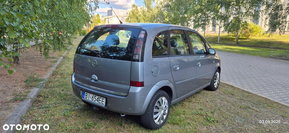 Opel Meriva 1.7 CDTI Cosmo - 4