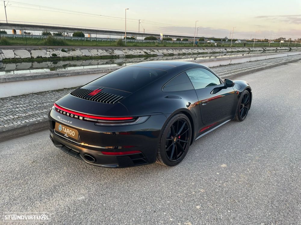 Porsche 911 (992) Carrera 4S PDK - 44