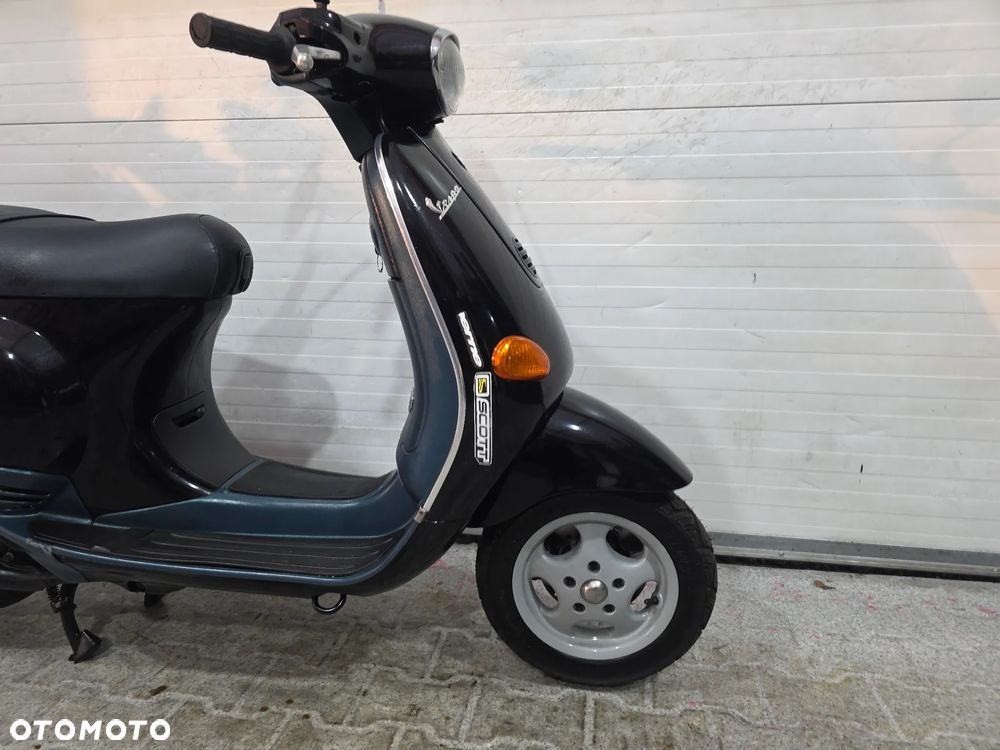 Piaggio Vespa - 9
