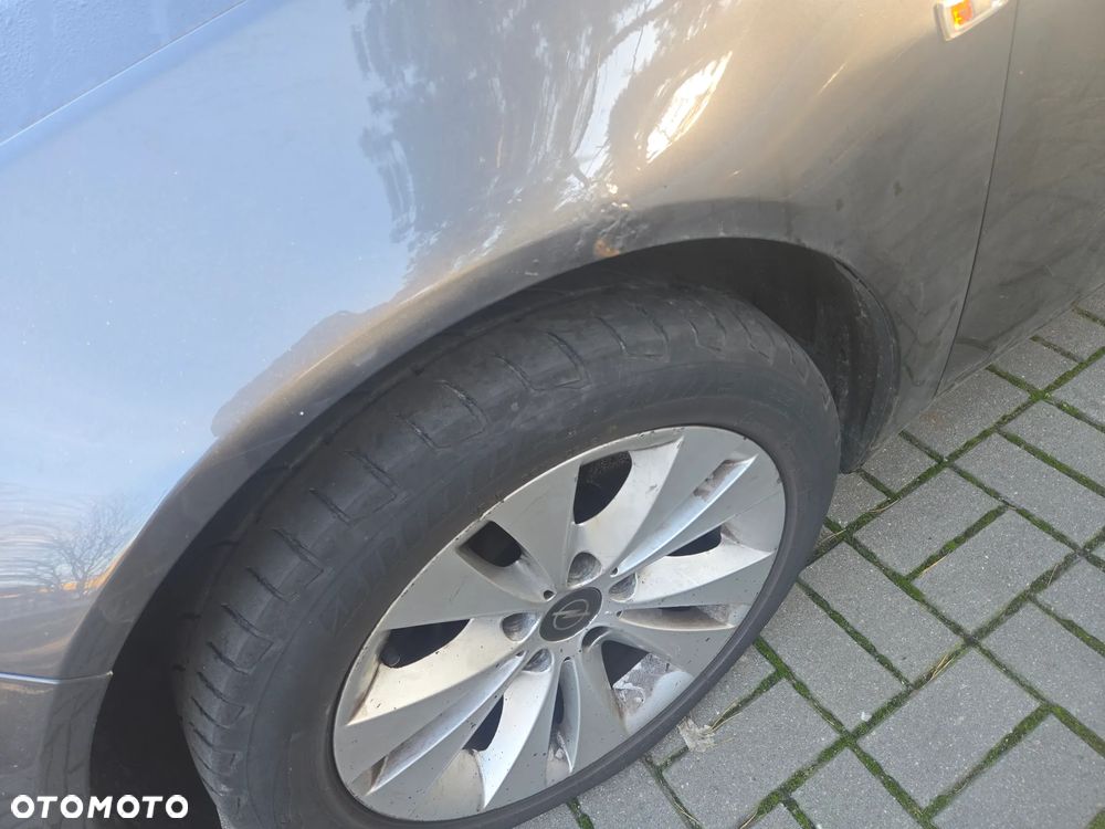 Opel Insignia 2.0 T Cosmo 4x4 - 35