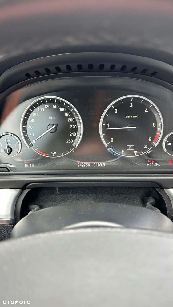 BMW Seria 5 - 15