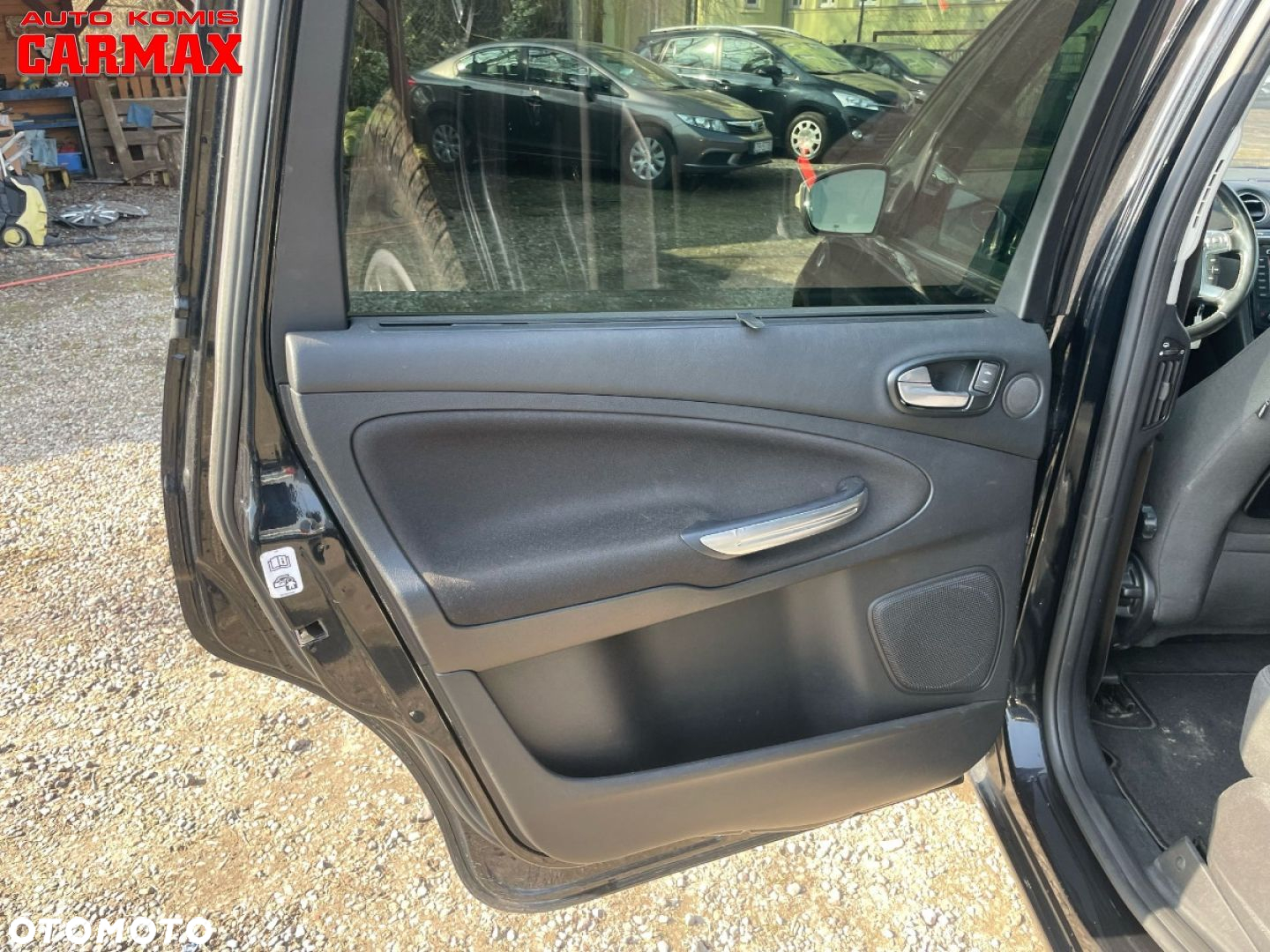 Ford Galaxy - 22