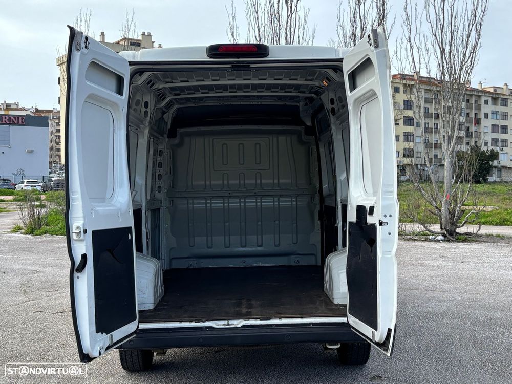 Citroën Jumper 2.2 BlueHDi 30 L2H2 Club - 8