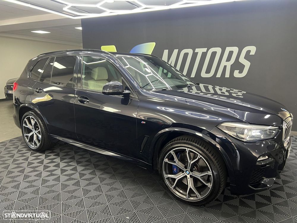BMW X5 30 d xDrive Pack M 50 anos - 6