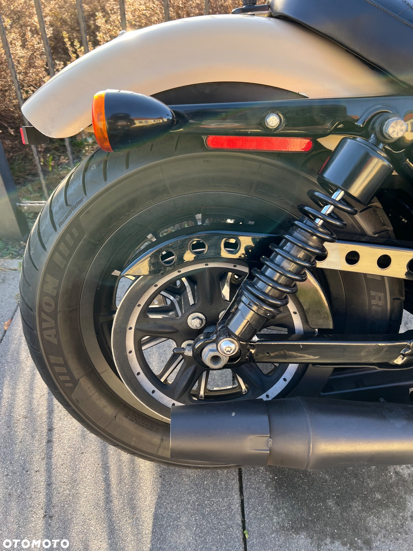 Harley-Davidson Sportster Iron 883 - 4