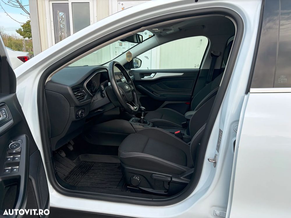 Ford Focus 1.0 EcoBoost Connected - 8