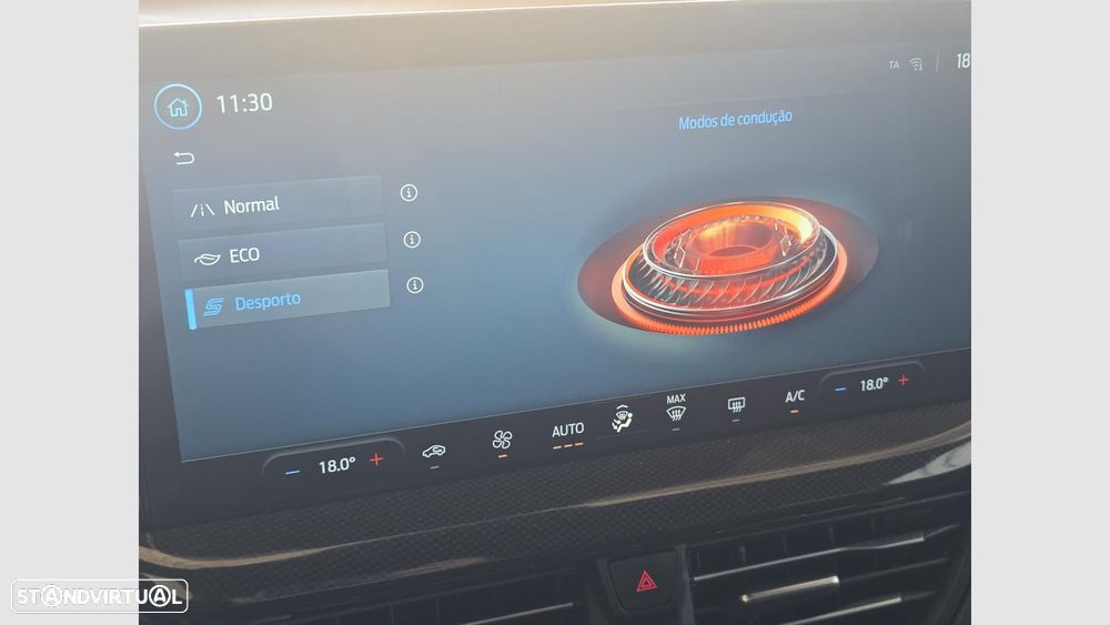 Ford Focus SW 1.0 EcoBoost MHEV ST-Line Aut. - 18