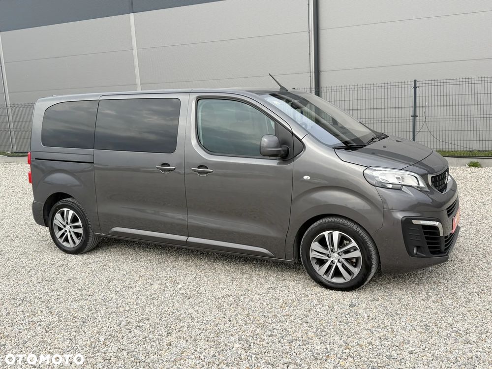 Peugeot Expert L2H1 EAT8 TwinCab Premium - 2
