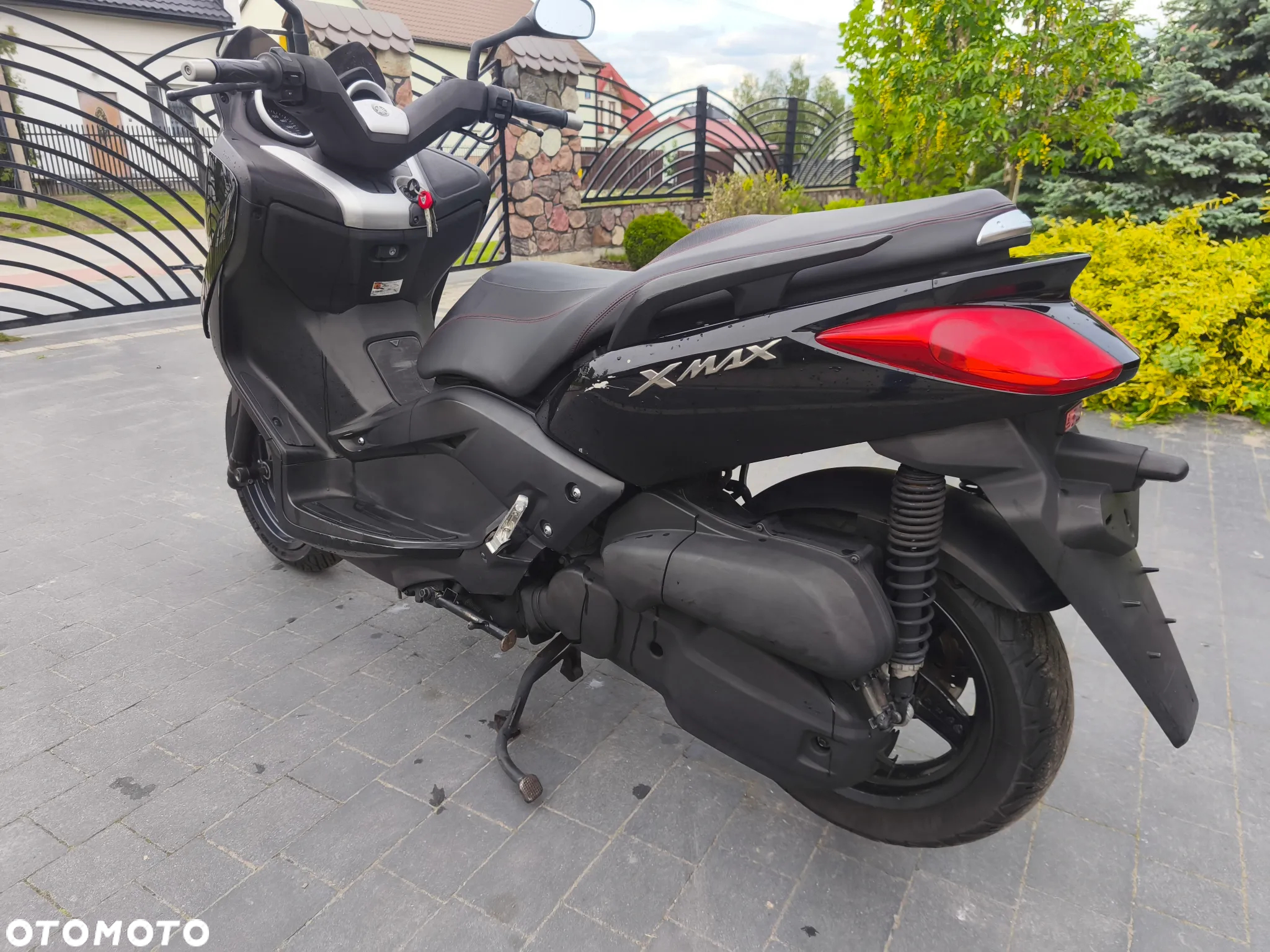 Yamaha X-max - 8