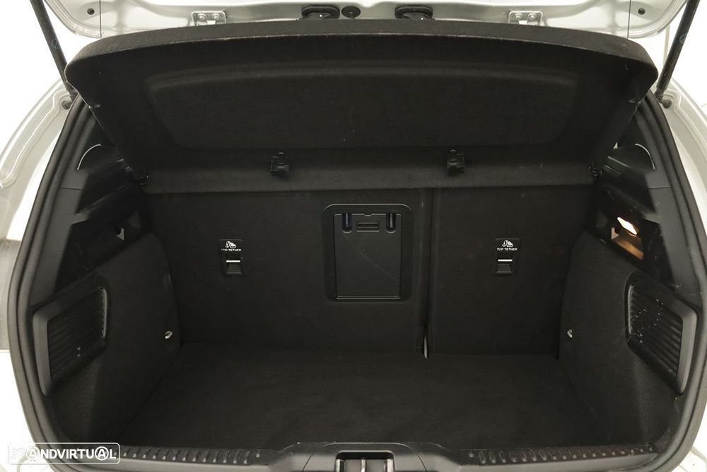 Ford Focus 1.0 EcoBoost MHEV ST-Line X Aut. - 23