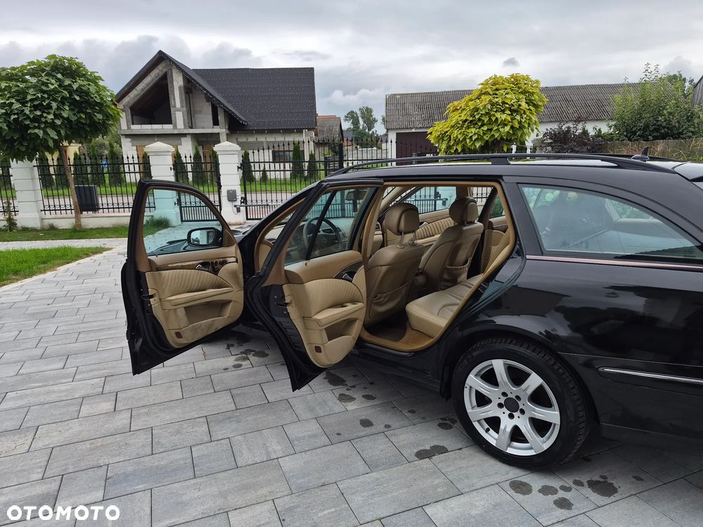 Mercedes-Benz Klasa E 280 CDI 4-Matic Avantgarde - 22