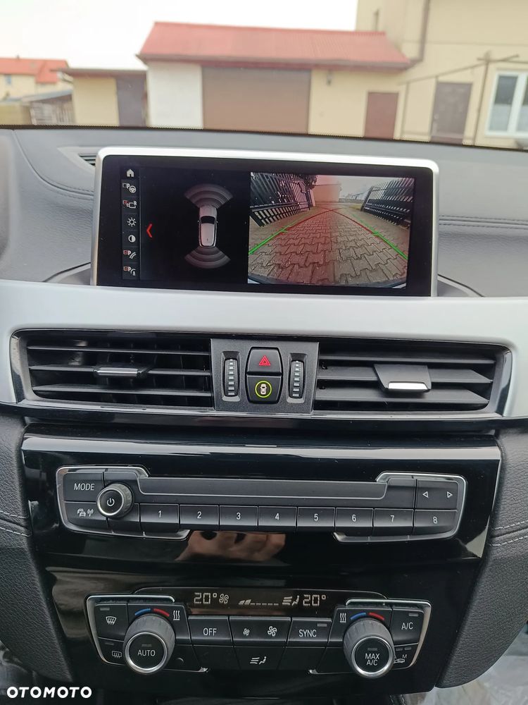 BMW X2 xDrive18d - 11