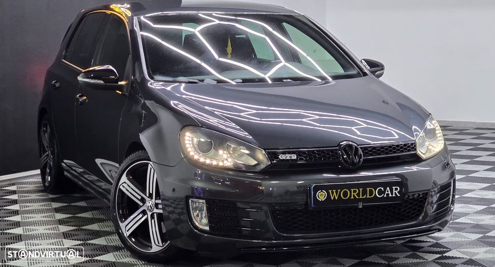 VW Golf 2.0 TDI DPF DSG GTD - 14