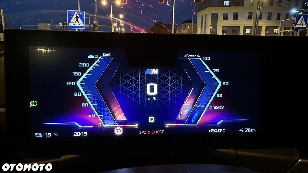 BMW i4 80.7kWh M50 - 11