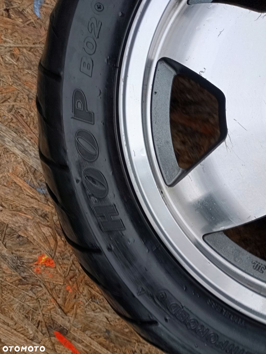 Suzuki Burgman AN 400 K1 K2 - KOŁO FELGA TYŁ 130/70/13 - 11