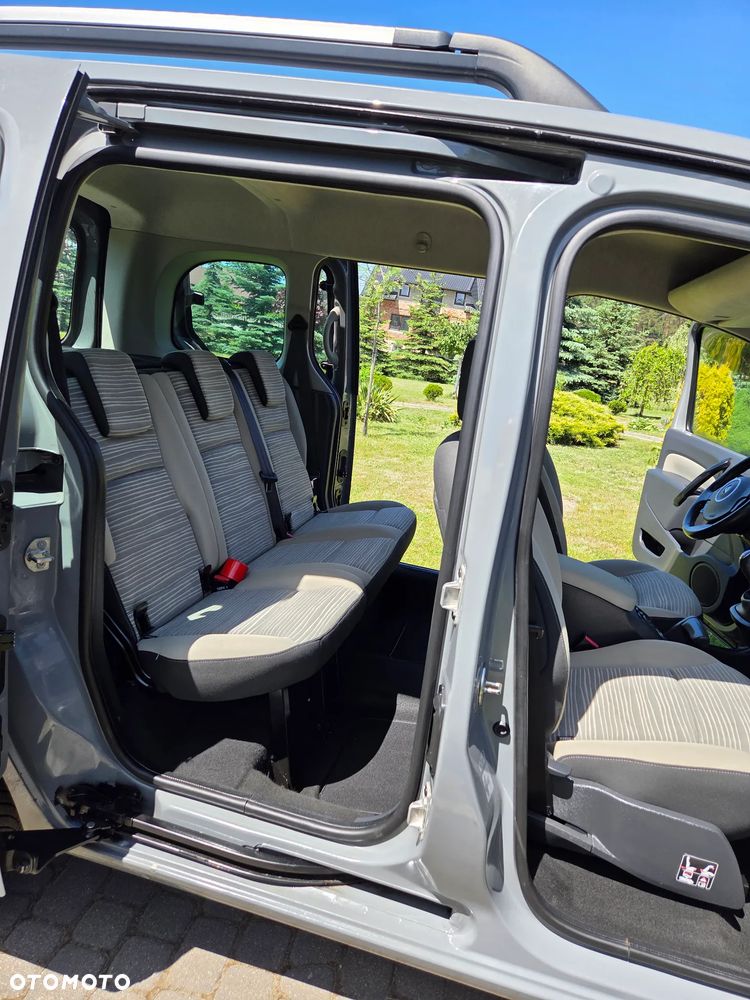 Renault Kangoo dCi 90 FAP TomTom Edition - 15