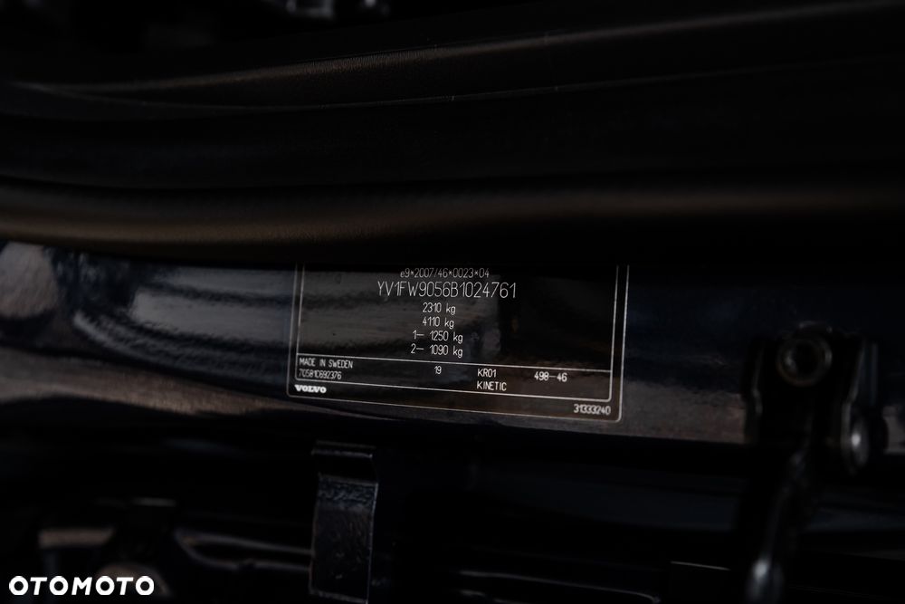 Volvo V60 T6 AWD R-Design - 39