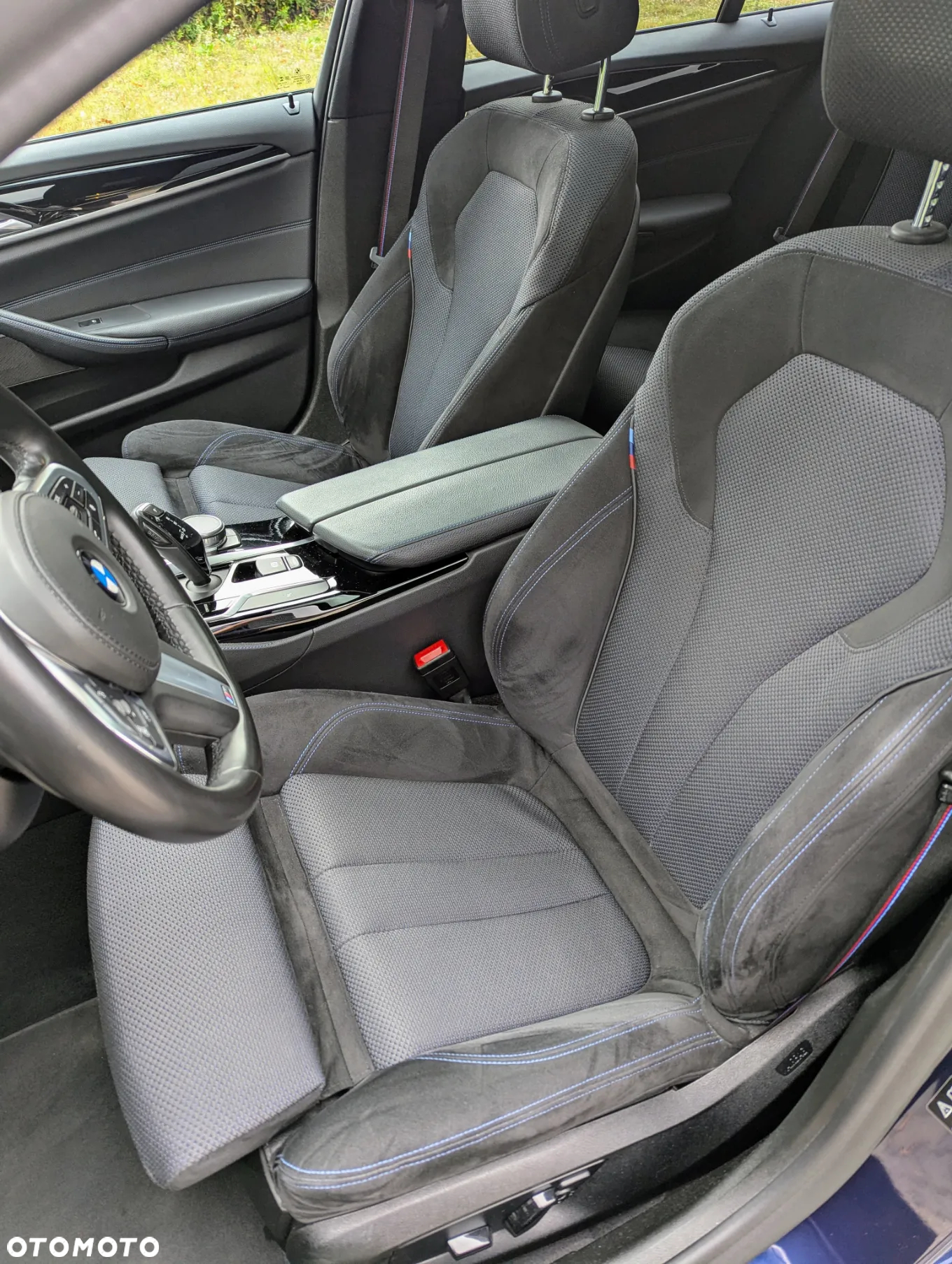 BMW Seria 5 530i GPF xDrive M Sport sport - 13