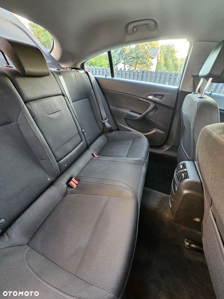 Opel Insignia 2.0 CDTI Edition - 10
