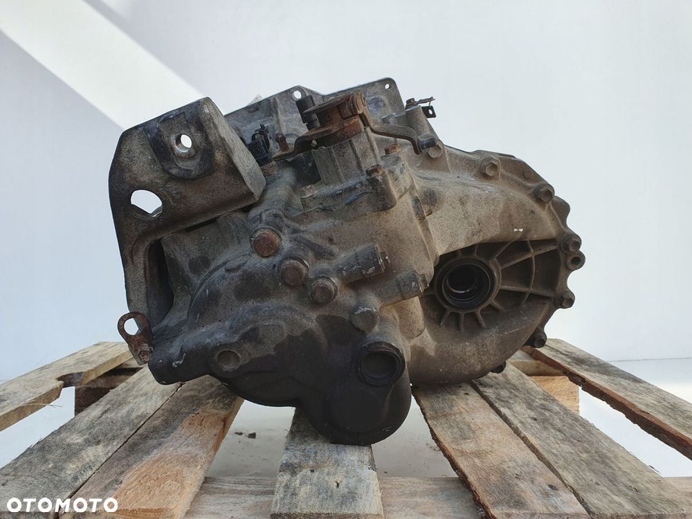 Suzuki SX-4 SX4 1.6 DDIS SKRZYNIA BIEGÓW 69K2 manualna MANUAL - 6