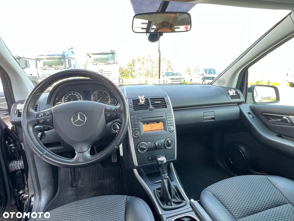 Mercedes-Benz Klasa A 180 CDI Avantgarde EU5 - 19