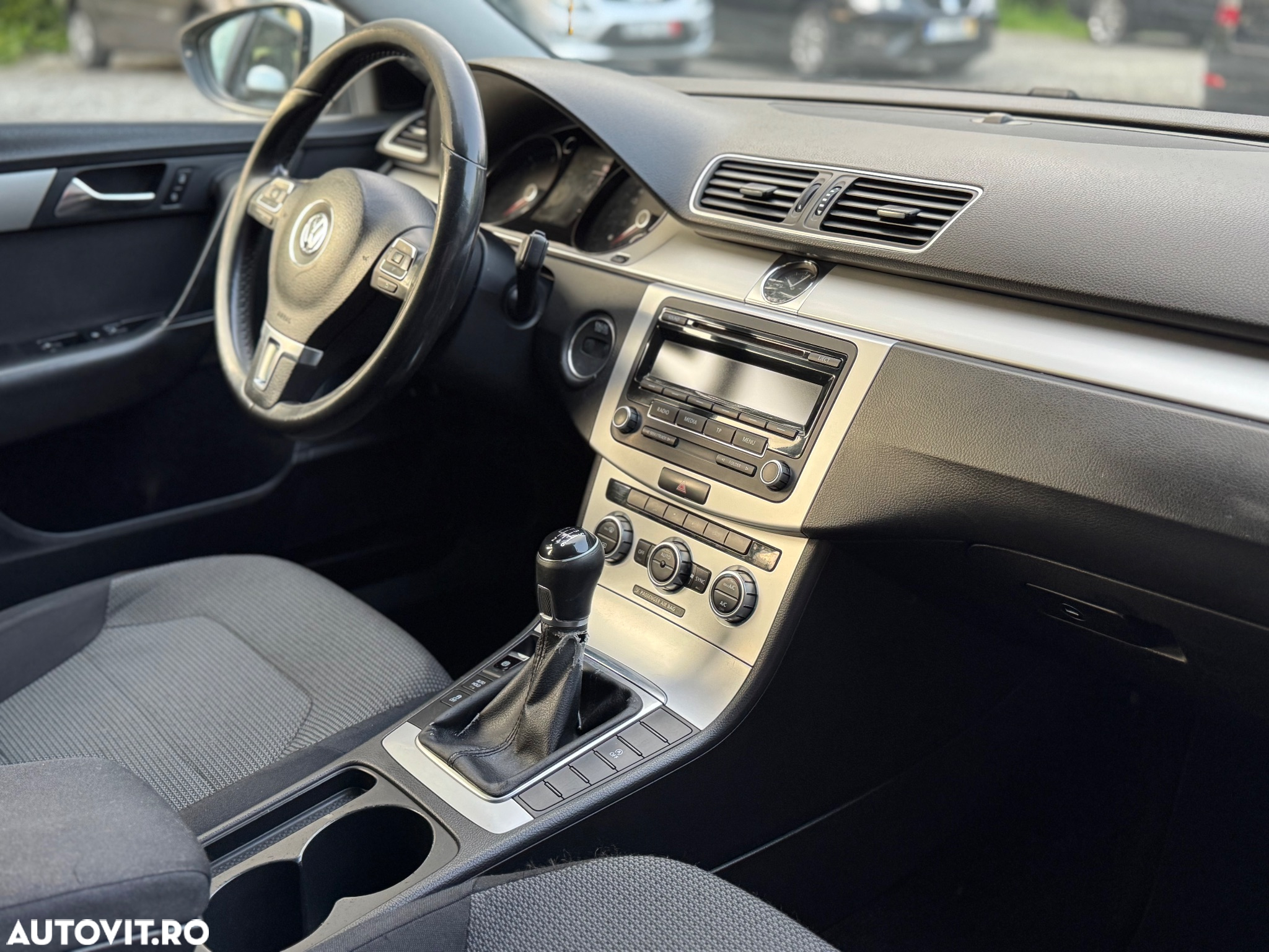Volkswagen Passat Variant 1.6 TDI Comfortline - 4